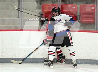 Thumbnail 1 in Masuk @ Fairfield Warde/Ludlowe photogallery.