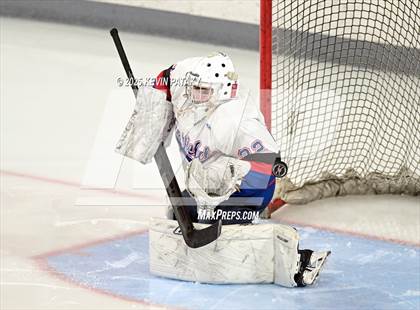 Thumbnail 3 in Masuk @ Fairfield Warde/Ludlowe photogallery.