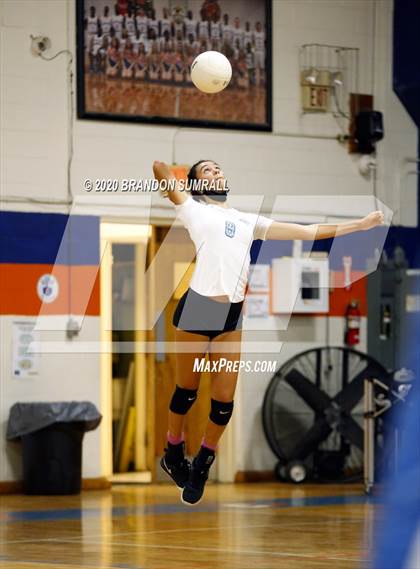 Thumbnail 1 in Helena @ Chilton County photogallery.