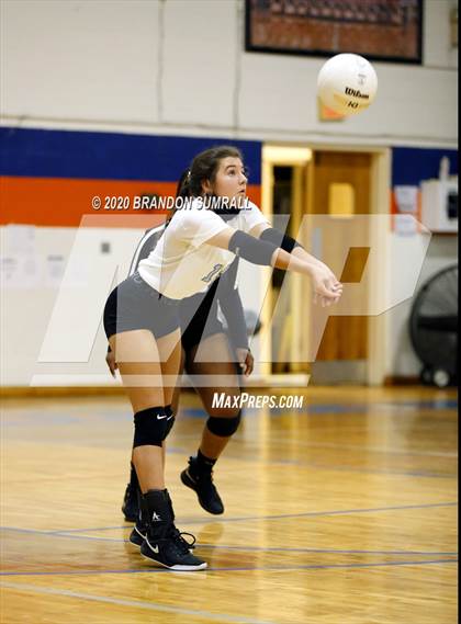 Thumbnail 1 in Helena @ Chilton County photogallery.