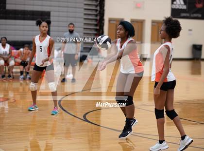 Thumbnail 3 in JV: Garinger @ Rocky River photogallery.