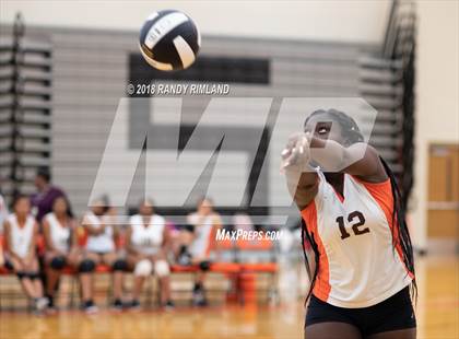 Thumbnail 2 in JV: Garinger @ Rocky River photogallery.