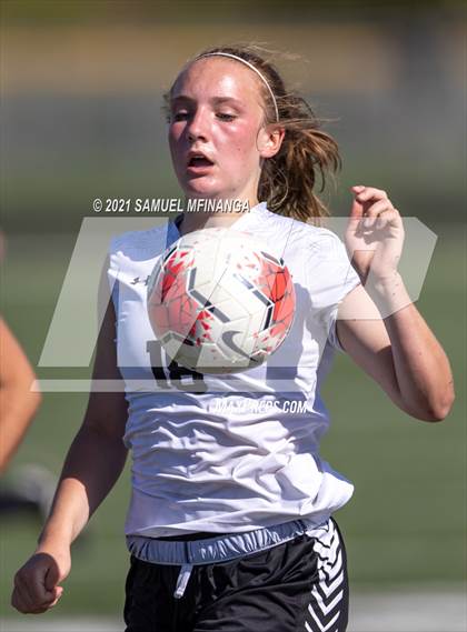 Thumbnail 1 in Skutt Catholic vs Duchesne (Skutt JV Tournament) photogallery.