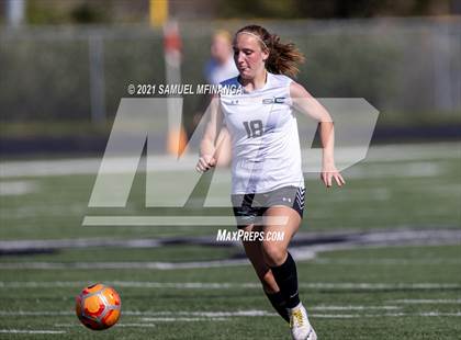 Thumbnail 3 in Skutt Catholic vs Duchesne (Skutt JV Tournament) photogallery.