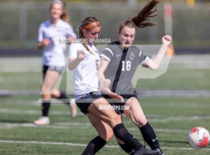 Thumbnail 1 in Skutt Catholic vs Duchesne (Skutt JV Tournament) photogallery.