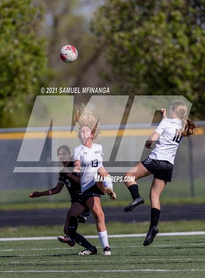 Thumbnail 1 in Skutt Catholic vs Duchesne (Skutt JV Tournament) photogallery.