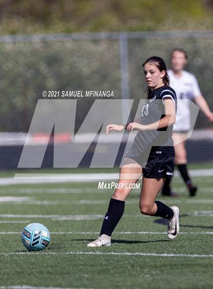 Thumbnail 1 in Skutt Catholic vs Duchesne (Skutt JV Tournament) photogallery.