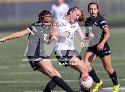 Thumbnail 3 in Skutt Catholic vs Duchesne (Skutt JV Tournament) photogallery.