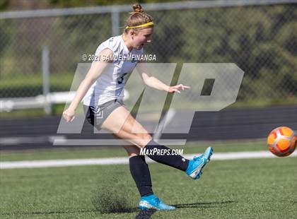 Thumbnail 2 in Skutt Catholic vs Duchesne (Skutt JV Tournament) photogallery.