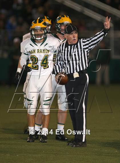 Thumbnail 1 in San Ramon Valley @ De La Salle (CIF NCS D1 Quarterfinal) photogallery.