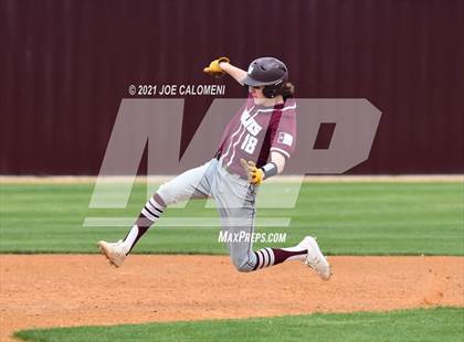 Thumbnail 2 in Davenport vs Hondo (Comal Clash Tournament) photogallery.