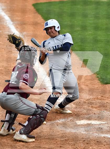 Thumbnail 3 in Davenport vs Hondo (Comal Clash Tournament) photogallery.