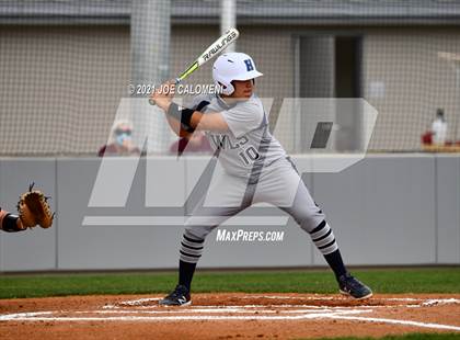 Thumbnail 2 in Davenport vs Hondo (Comal Clash Tournament) photogallery.