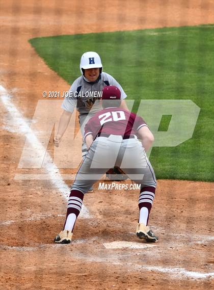 Thumbnail 3 in Davenport vs Hondo (Comal Clash Tournament) photogallery.