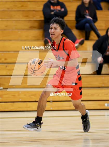 Thumbnail 3 in Selma vs. Sunnyside photogallery.