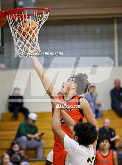 Thumbnail 2 in Selma vs. Sunnyside photogallery.