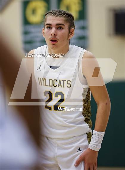 Thumbnail 1 in Selma vs. Sunnyside photogallery.