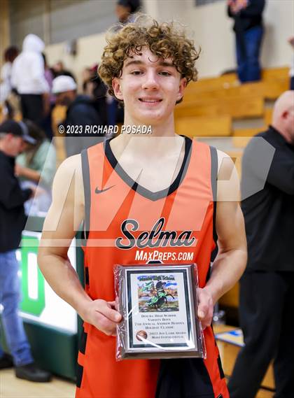 Thumbnail 2 in Selma vs. Sunnyside photogallery.