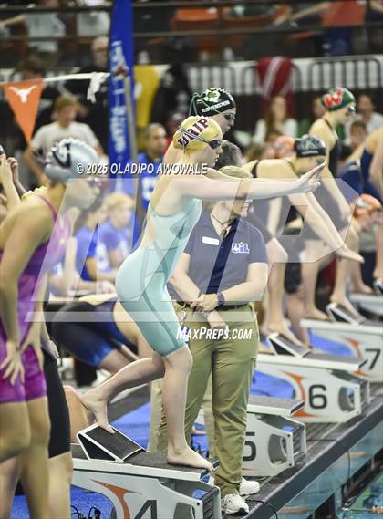 Thumbnail 3 in UIL 6A Swimming & Diving Finals photogallery.