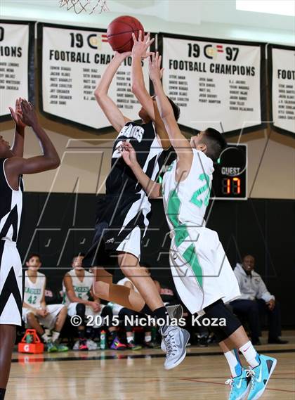 Thumbnail 1 in Eagle Rock vs. Stockdale (D1 Bound So Cal Christmas Classic) photogallery.
