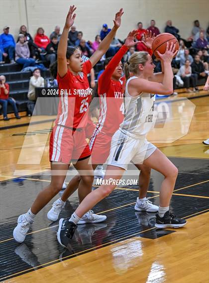 Thumbnail 3 in Wilson @ Berks Catholic photogallery.