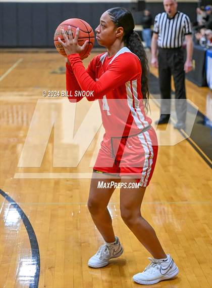 Thumbnail 2 in Wilson @ Berks Catholic photogallery.