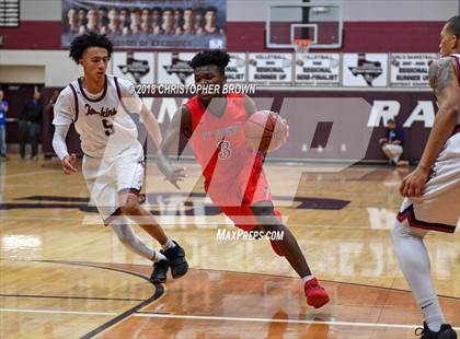 Thumbnail 3 in Tompkins vs. Cypress Springs (UIL 6A Area Playoff) photogallery.