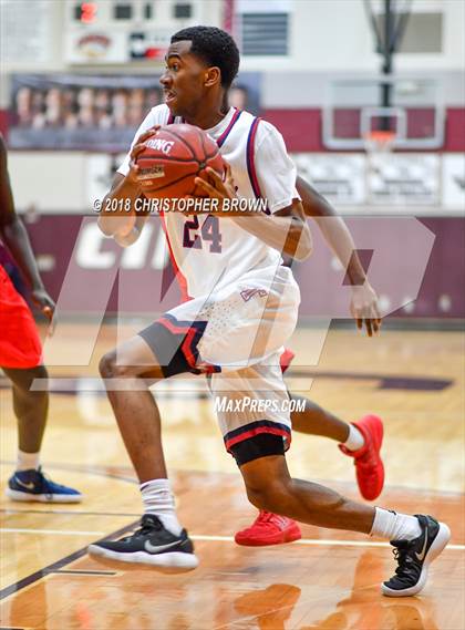 Thumbnail 1 in Tompkins vs. Cypress Springs (UIL 6A Area Playoff) photogallery.