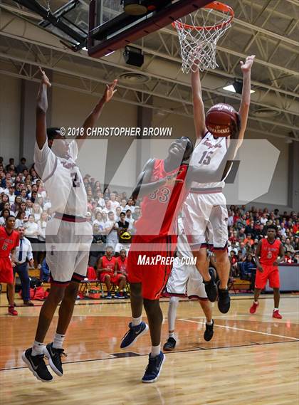 Thumbnail 3 in Tompkins vs. Cypress Springs (UIL 6A Area Playoff) photogallery.