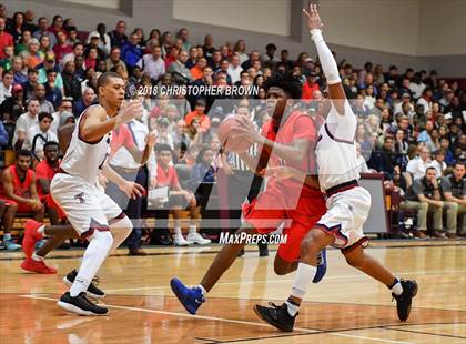 Thumbnail 3 in Tompkins vs. Cypress Springs (UIL 6A Area Playoff) photogallery.