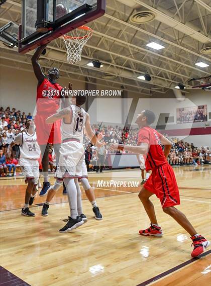 Thumbnail 3 in Tompkins vs. Cypress Springs (UIL 6A Area Playoff) photogallery.