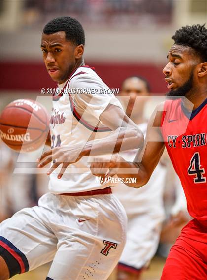 Thumbnail 2 in Tompkins vs. Cypress Springs (UIL 6A Area Playoff) photogallery.