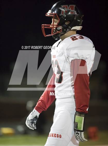 Thumbnail 1 in Muskego vs. Franklin photogallery.