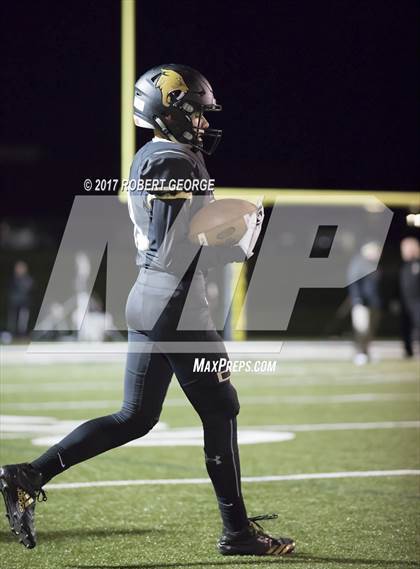 Thumbnail 3 in Muskego vs. Franklin photogallery.