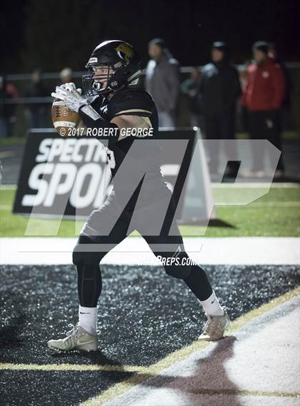 Thumbnail 1 in Muskego vs. Franklin photogallery.