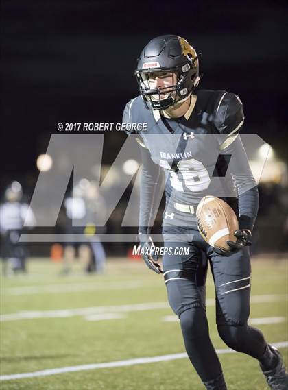 Thumbnail 2 in Muskego vs. Franklin photogallery.