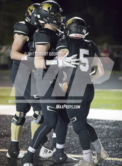 Thumbnail 3 in Muskego vs. Franklin photogallery.