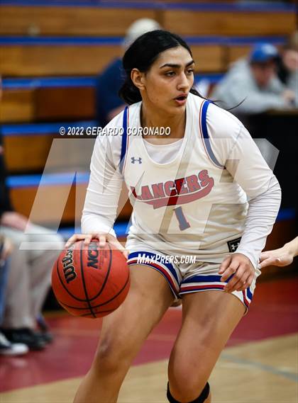 Thumbnail 3 in East Union vs. Los Banos (CIF SJS D3 Quarterfinal) photogallery.