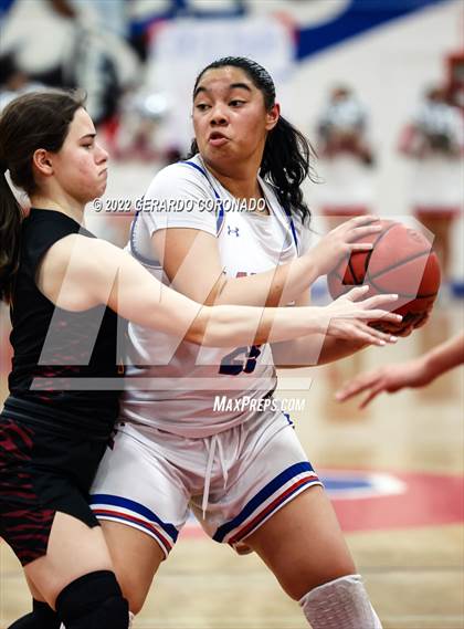 Thumbnail 2 in East Union vs. Los Banos (CIF SJS D3 Quarterfinal) photogallery.