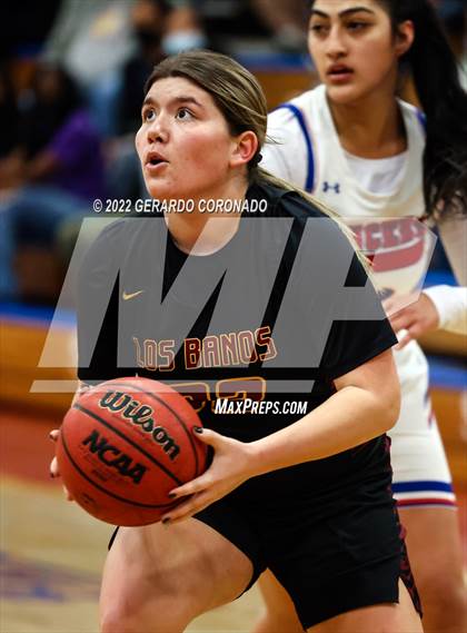 Thumbnail 1 in East Union vs. Los Banos (CIF SJS D3 Quarterfinal) photogallery.