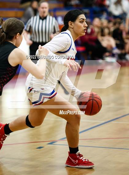 Thumbnail 2 in East Union vs. Los Banos (CIF SJS D3 Quarterfinal) photogallery.