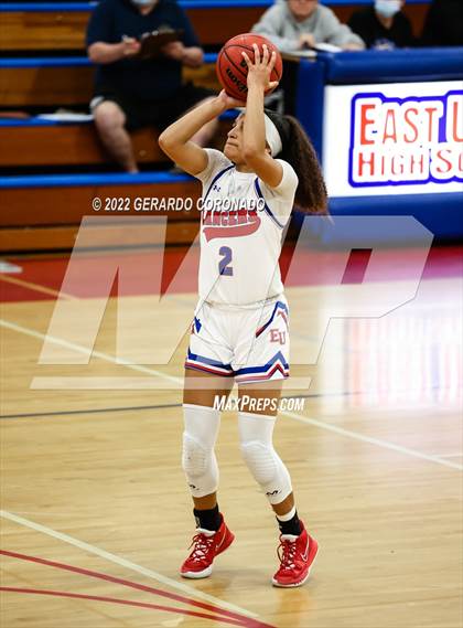 Thumbnail 3 in East Union vs. Los Banos (CIF SJS D3 Quarterfinal) photogallery.