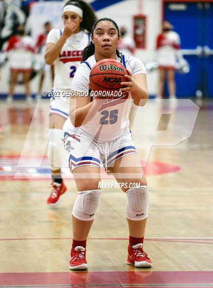 Thumbnail 3 in East Union vs. Los Banos (CIF SJS D3 Quarterfinal) photogallery.