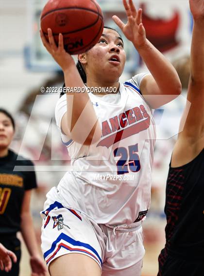 Thumbnail 3 in East Union vs. Los Banos (CIF SJS D3 Quarterfinal) photogallery.