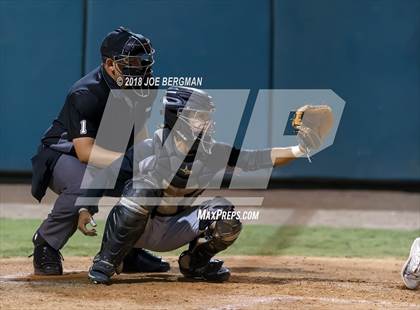 Thumbnail 2 in Stockdale vs. Clovis West (CIF CS D1 Final) photogallery.