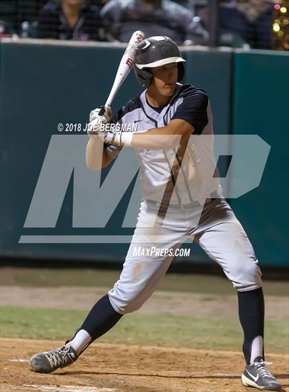 Thumbnail 2 in Stockdale vs. Clovis West (CIF CS D1 Final) photogallery.