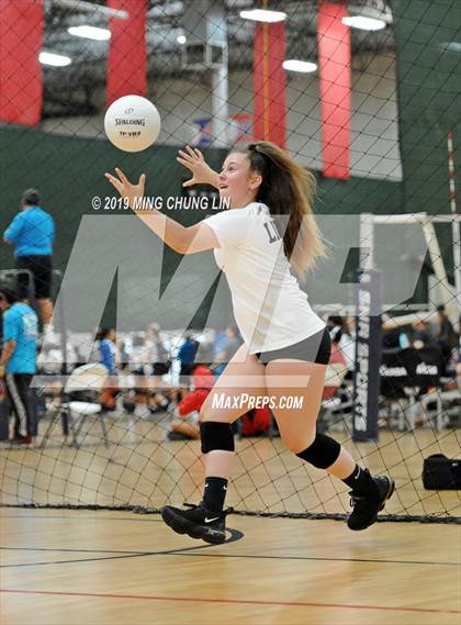 Thumbnail 2 in Laguna Beach vs. JSerra Catholic (Queen's Court Tournament) photogallery.