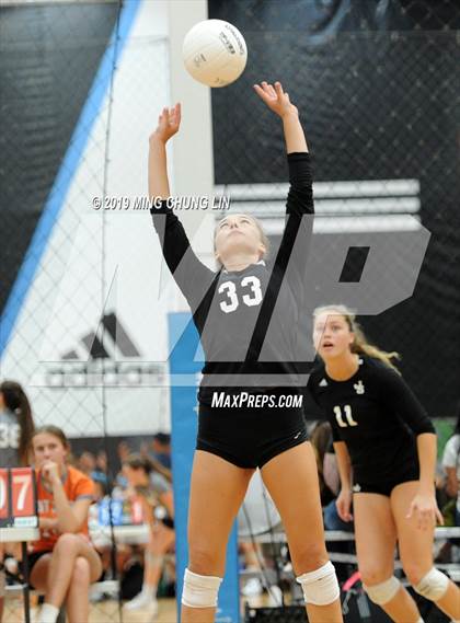 Thumbnail 3 in Laguna Beach vs. JSerra Catholic (Queen's Court Tournament) photogallery.