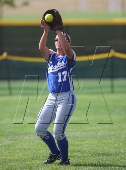 Thumbnail 1 in Broomfield vs. Sequoyah (Erie Festival of Champions) photogallery.