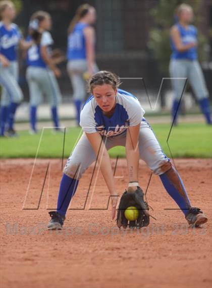 Thumbnail 2 in Broomfield vs. Sequoyah (Erie Festival of Champions) photogallery.